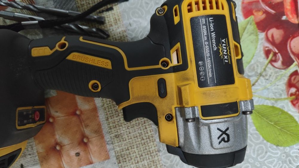 Wkrętarka zakretarka chińska sprawna jak nowa 21v