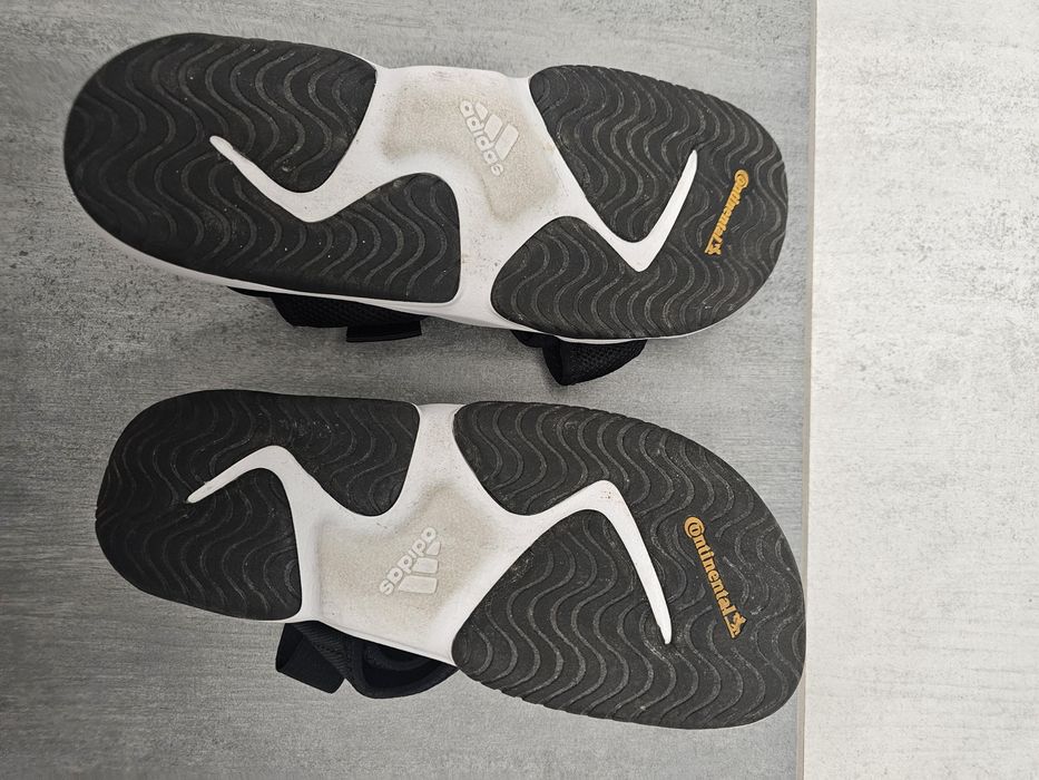 Adidas sandały sportowe Terrex Sumra czarne r. 42