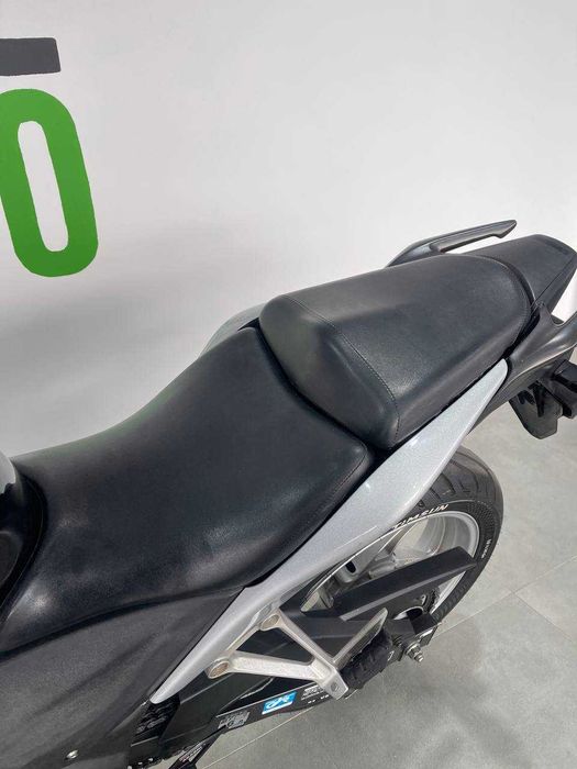 Мотоцикл Honda CBR250R