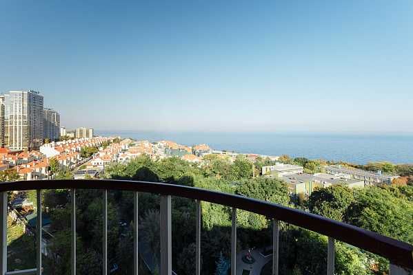 Свет не отключают,Аркадиевское плато 5,прямой вид моря,паркинг,балкон