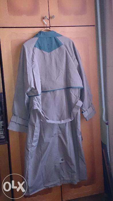 Продам новий чоловічий плащ