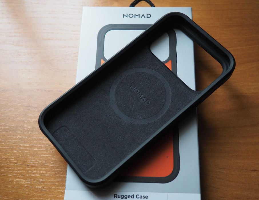 Etui Nomad dla Apple iPhone 17 Pro Max Orange