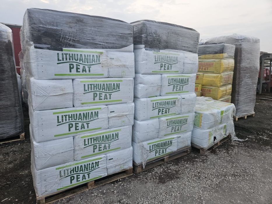 Torf kwaśny,  odkwaszony, substrat Substrat Torfowy 250L
Pochodzenie: