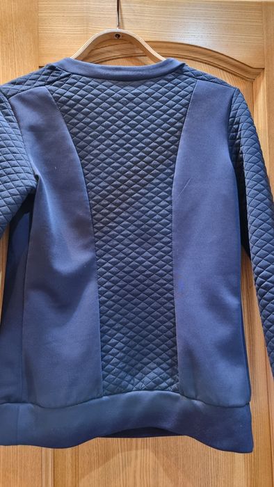 Продам красивый джемпер и юбку утепленную