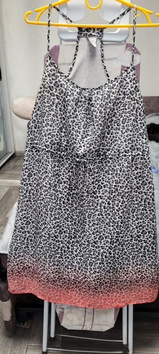 Продам платье. Цена 160 грн.