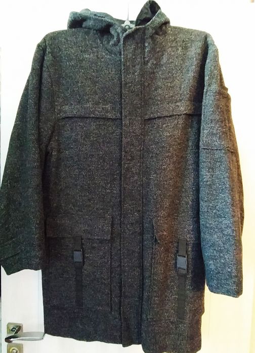 Продам парку мужскую размер S