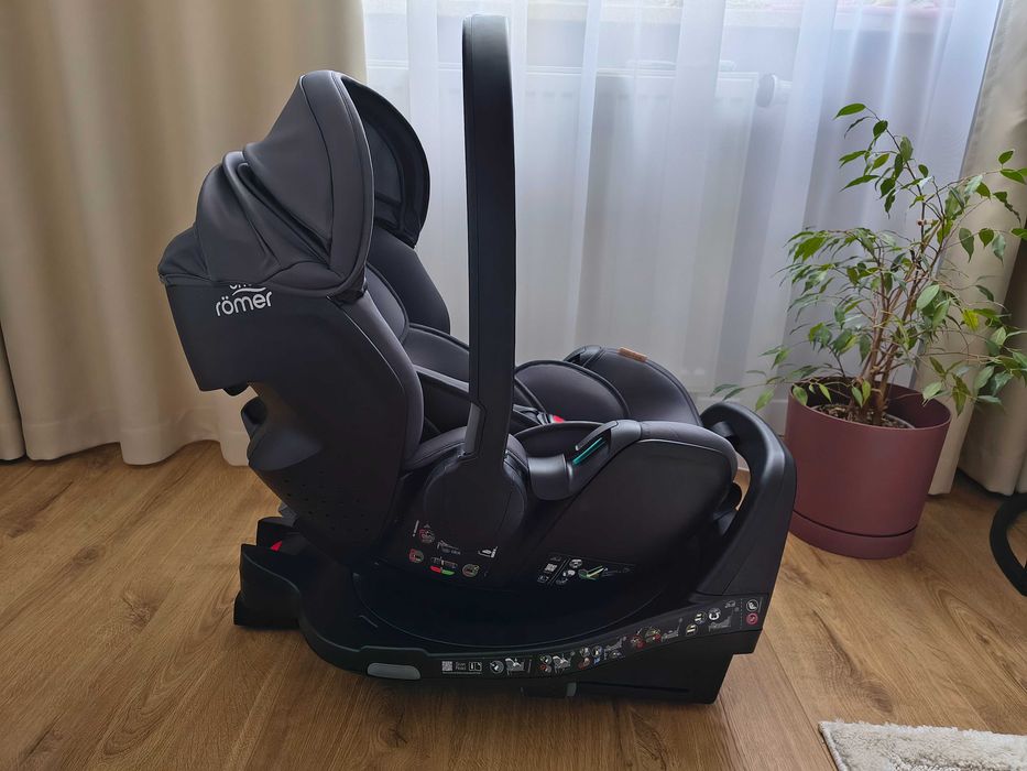 Fotelik samochodowy Britax Baby Safe Pro + baza Britax Vario 5Z