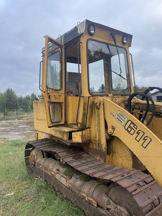 Spycharko-ładowarka gąsienicowa LIEBHERR LR 611