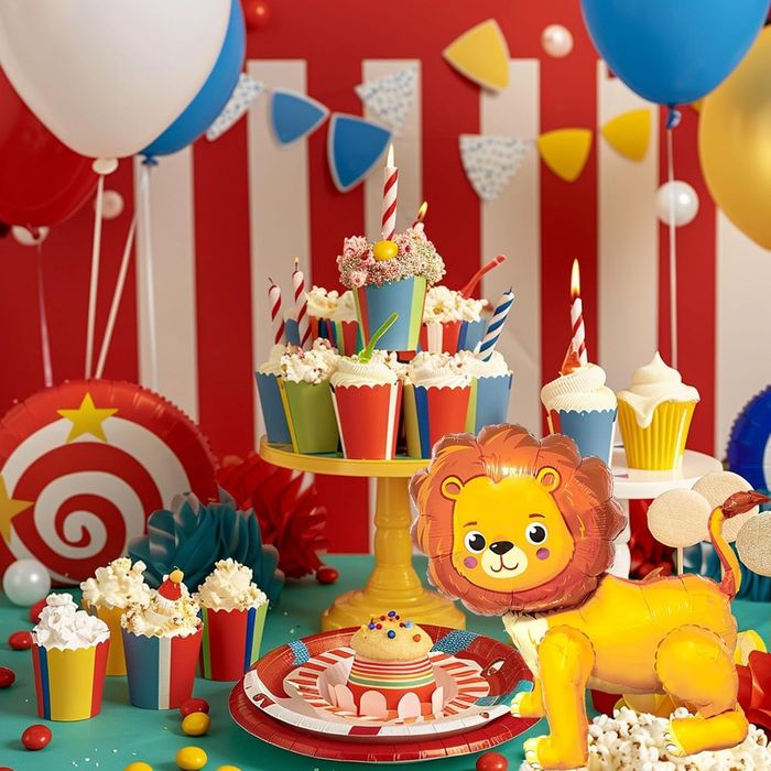 3D Lion Foil Balloon - Standing Safari Decor - 54 cm