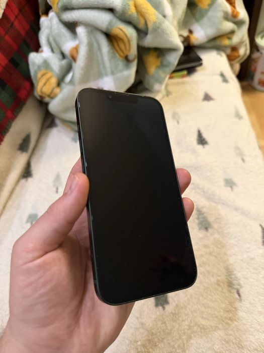 Sprzedam iPhone 13, 128 GB - stan idealny