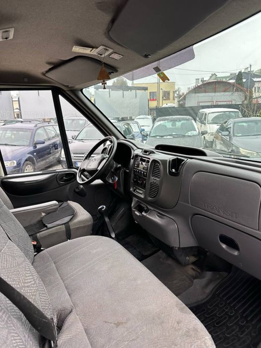 Ford Transit 2.0 diesel/9 osobowy/klima