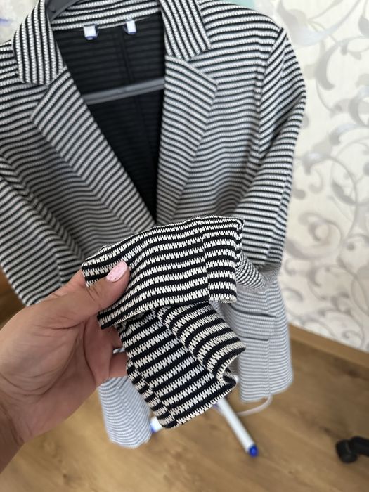 Жакет трикотаж в полоску в під джинс Tchobo Німеччина