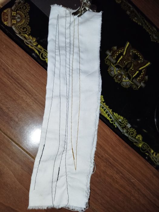 Máquina de costura butterfly