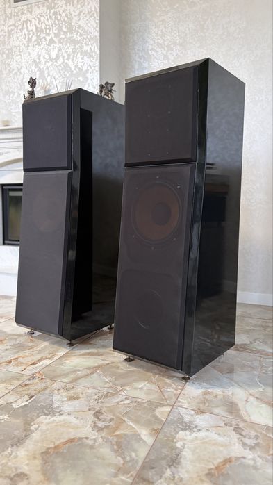 Hi-End колонки (80 кг. ) на динаміках Focal, Audax, Monacor