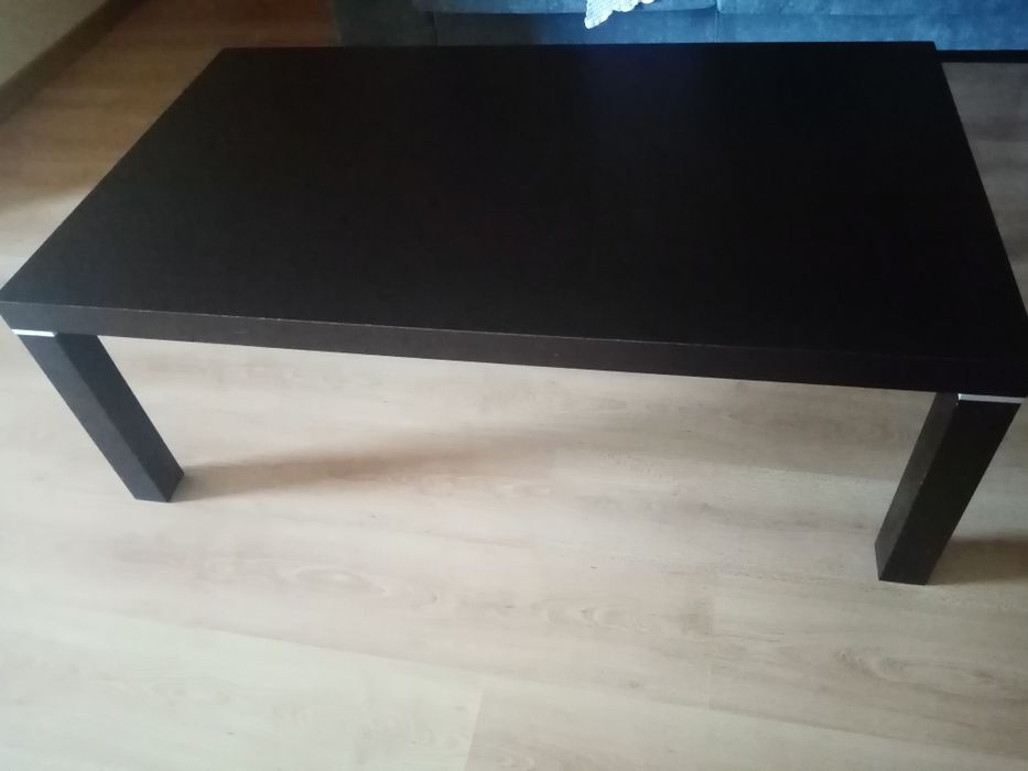 Dark wooden table, good condition64551051655042120