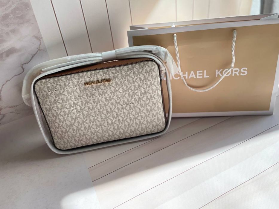 Сумка кросбоді жіноча від Michael Kors Jet Set
