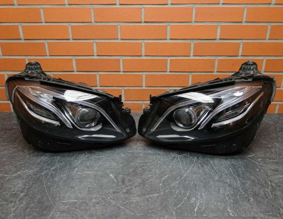 Фари передні Mercedes E-Class W213 C238 Фара права або ліва EU USA разборка