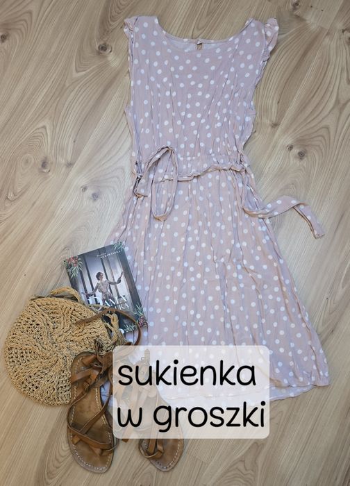 sukienka w groszki