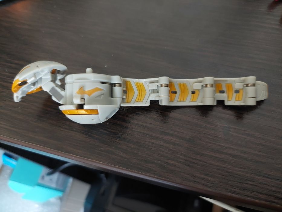 Продам бакуганы,антистресс и др