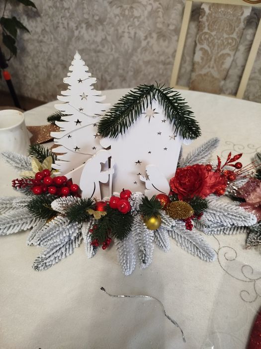 Новорічний декор ручної роботи.