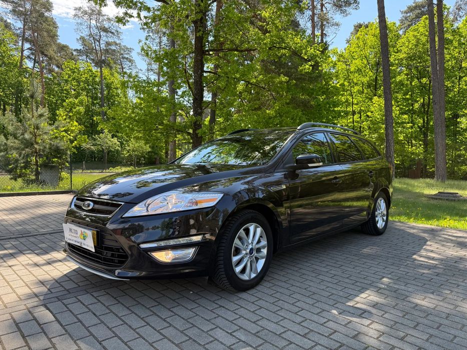 Ford Mondeo ORYGINAŁ LAK+KM Idealny Stan Jak z Salonu Idealny na Każdy Wyjazd