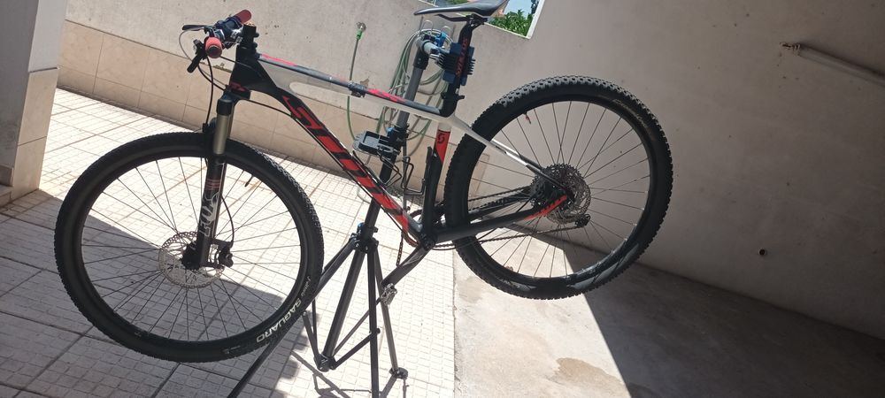 Scott Scale 930 carbono