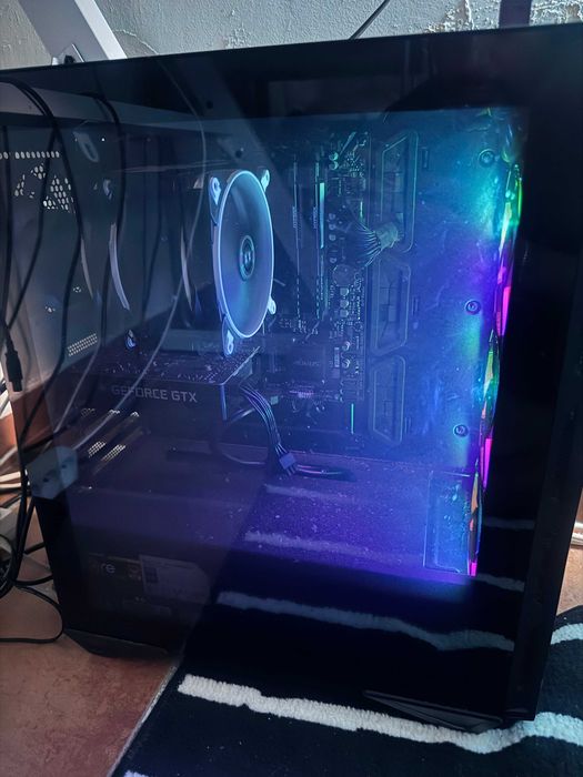 PC Gaming Completo - Ryzen 5 5600X / GTX 1660 Super / 16GB RAM / Seasonic Gold / 16GB DDR4