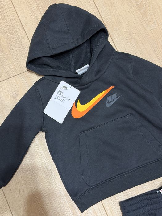 Костюм nike оригінал 18 м