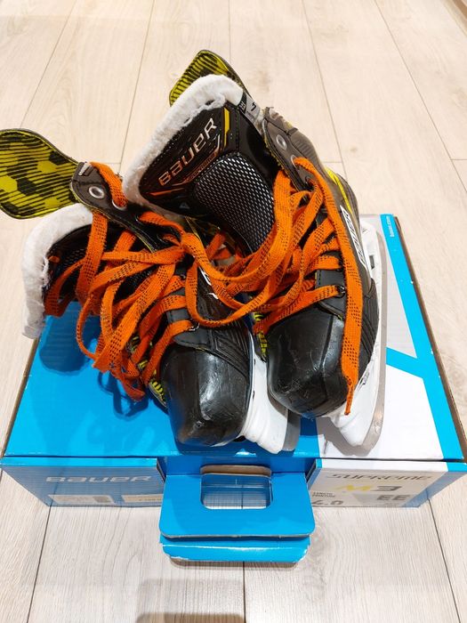 Łyżwy hokejowe Bauer Supreme 3M rozmiar 4.0 EE