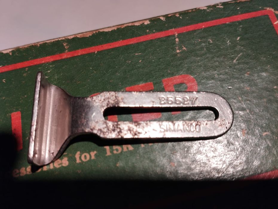 Caixa acessórios de máquina costura Singer