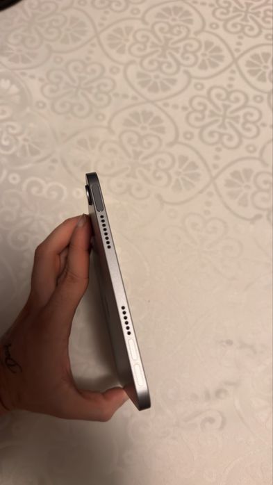 iPad mini (A17 Pro) 128GB Wi-Fi – Como Novo + Fatura FNAC & Garantia