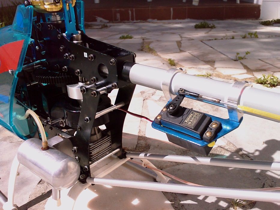 Helicoptero HIROBO Shuttle Pro (totalmente metálico) como NOVO