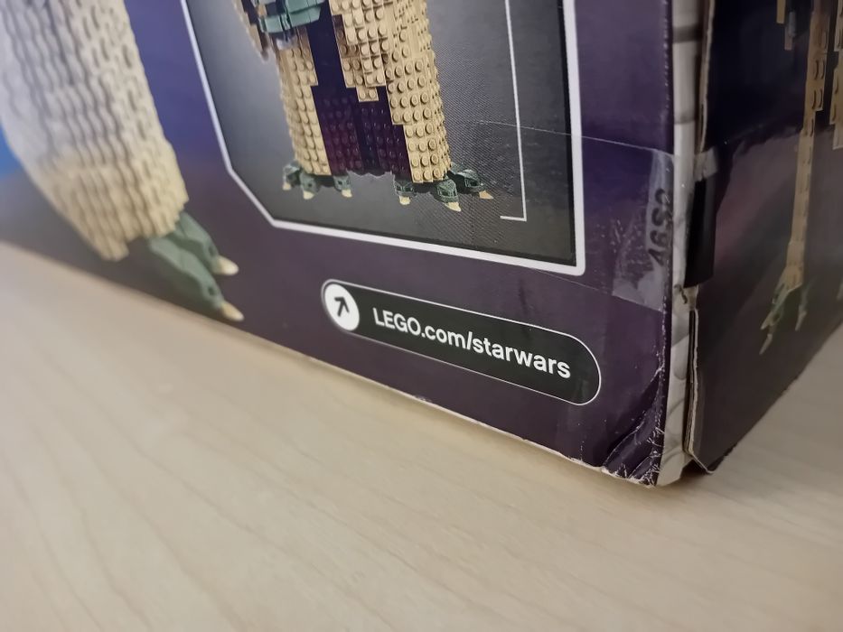 LEGO Star Wars 75255 Yoda - Novo/Selado (Edição descontinuada)