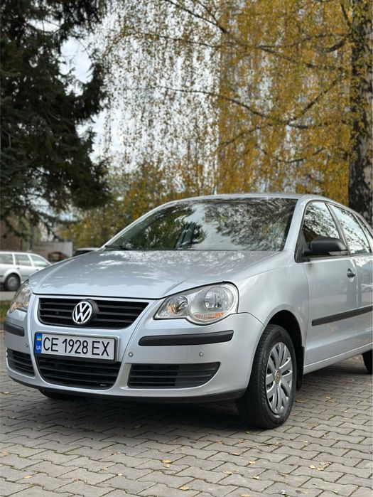 продаю VOLKSWAGEN  polo 2008