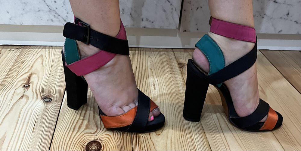 Eleganckie buty kolore paski Zara Woman rozm 36