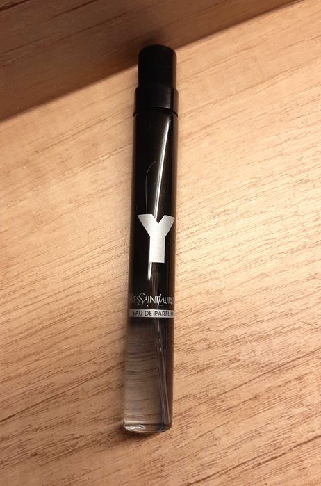 męski zapach Yves Saint Laurent Y