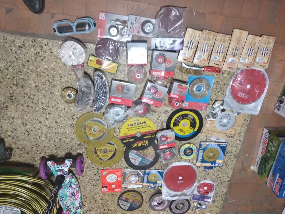 Отрезной круг разные