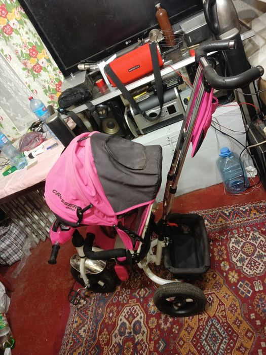 Продам две коляски baciuzzi и peg-perego и детский велосипед