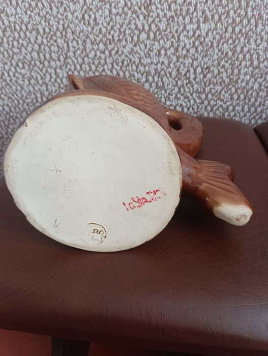 Керамічна статуетка,рибка,велика.