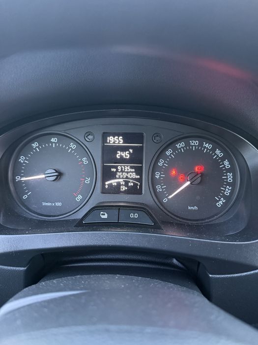 Skoda Rapid 2013 1.2