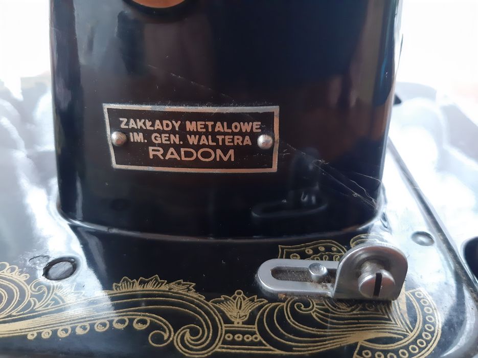 Antyk ŁUCZNIK Maszyna do szycia, szafkowa