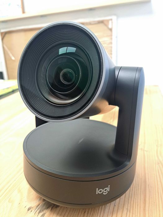 Câmara Logitech Rally PTZ para Vídeoconferências 4K UltraHD