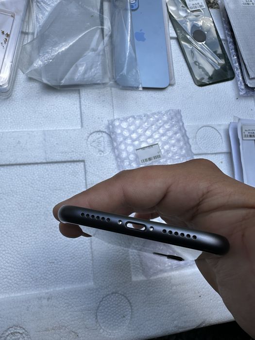 Корпус для Apple iPhone 11 в зборі з рамкою та кнопками