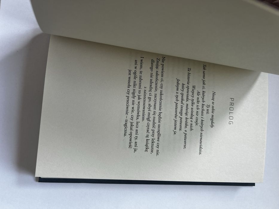 Ksiazka Almond, ten ktory nie czul