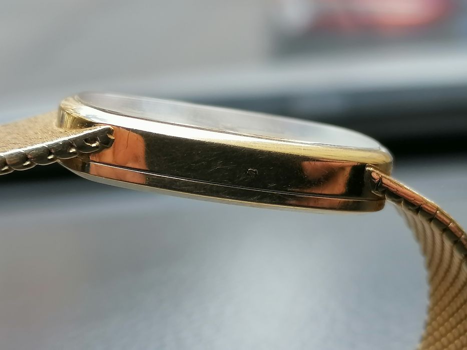 Золотые часы Zenit Movado: 208 800 грн. - Наручные часы Песочин на Olx