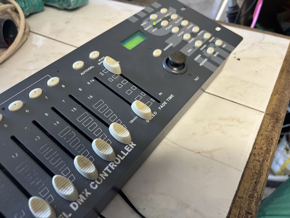 Velleman VDPC174 HQ Power controlador DMX 192 canais