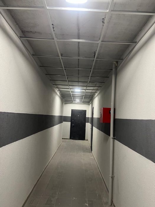 Продам 2-х кімнатну квартиру 92m2