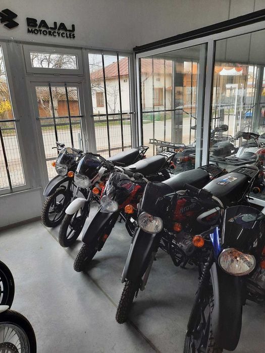 Bajaj Boxer  баджадж боксер пульсар домінар