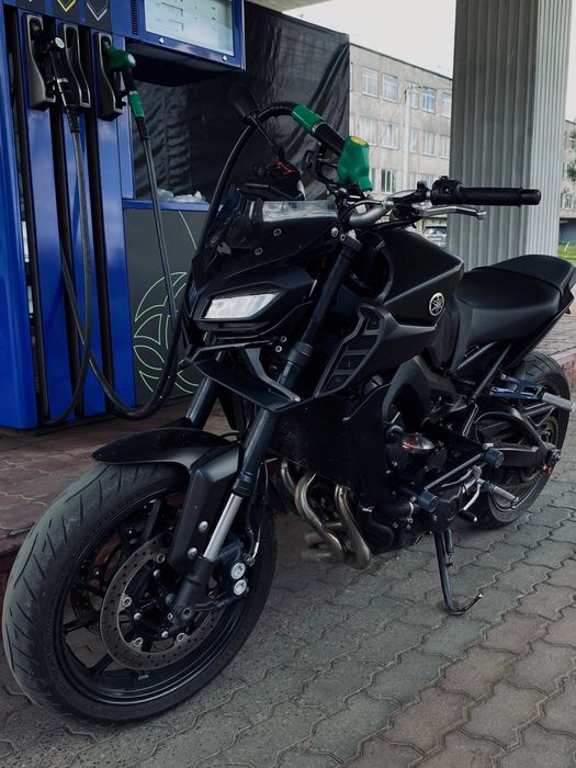 Yamaha mt-09 2018