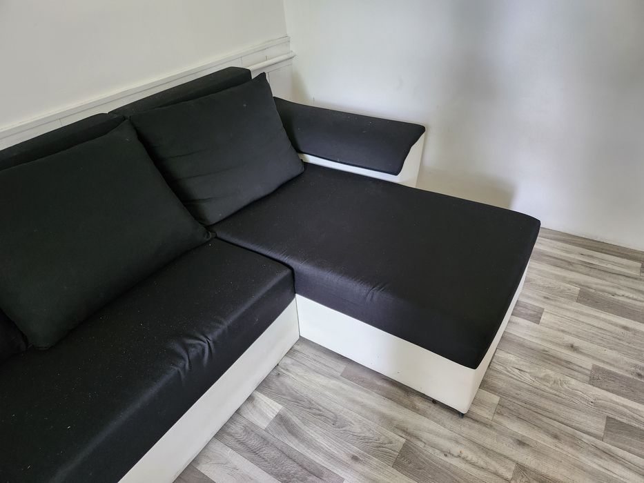 Narożnik sprzedam 380×190